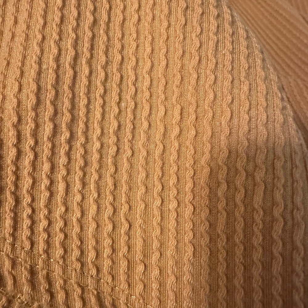 Set The Stage Ribbed Pullover - XL - Picture 10 of 10